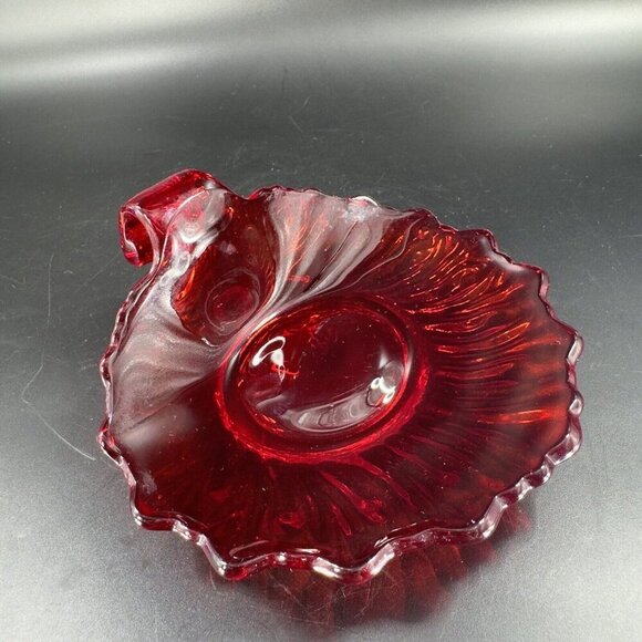 Vintage Viking Ruby Red Glass Leaf Shaped Dish Trinket Dish Small Plate VTG - Picture 7 of 16